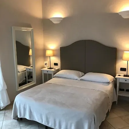 Paola Hotel Altopascio